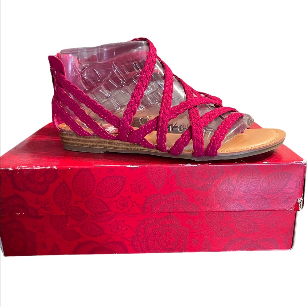 Pink Sandals Size 7.5